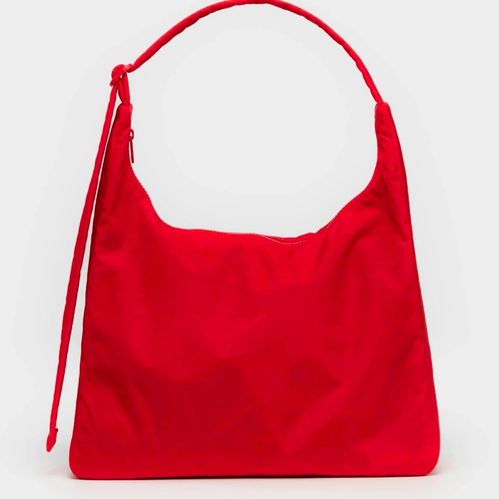 Baggu Nylon Shoulder Bag in Candy Apple